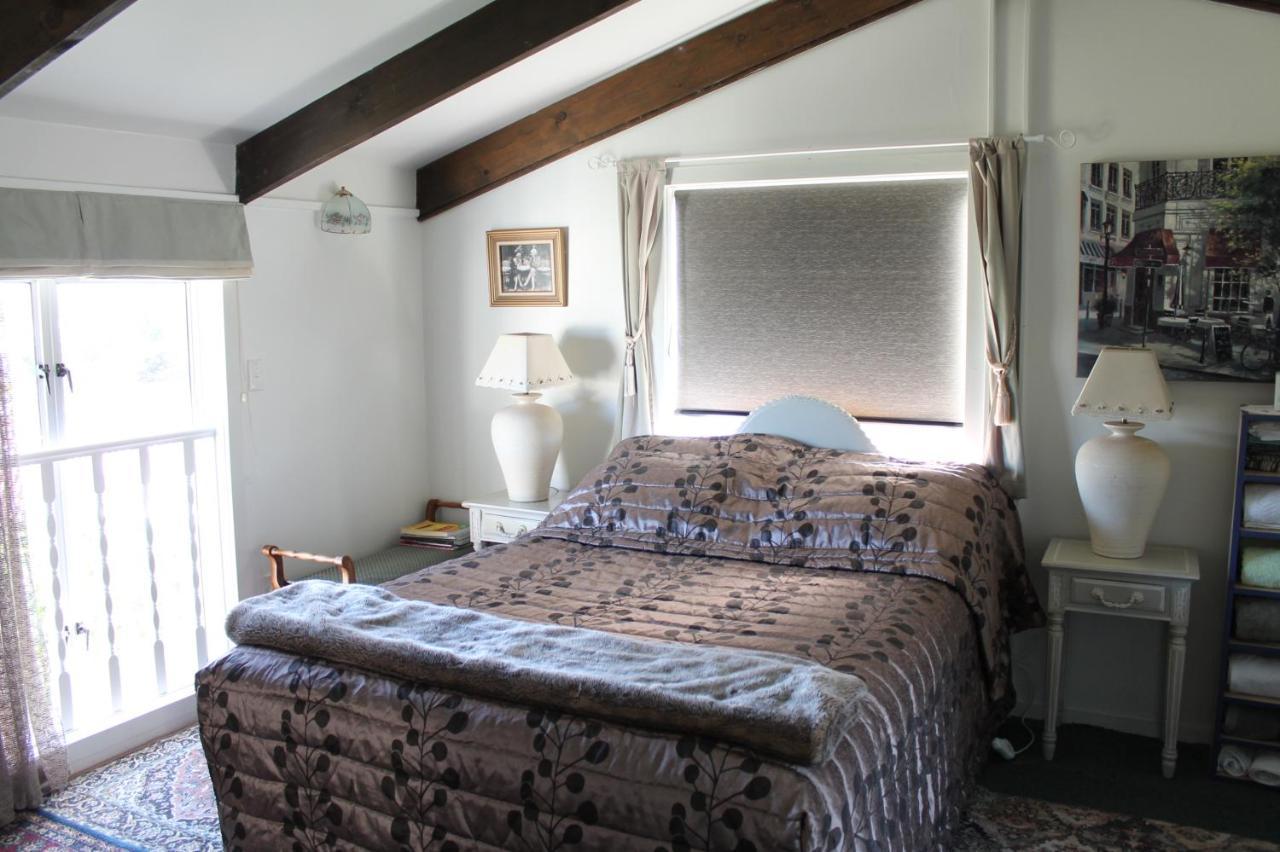 Bed and Breakfast Brockies B N B Rawene Экстерьер фото